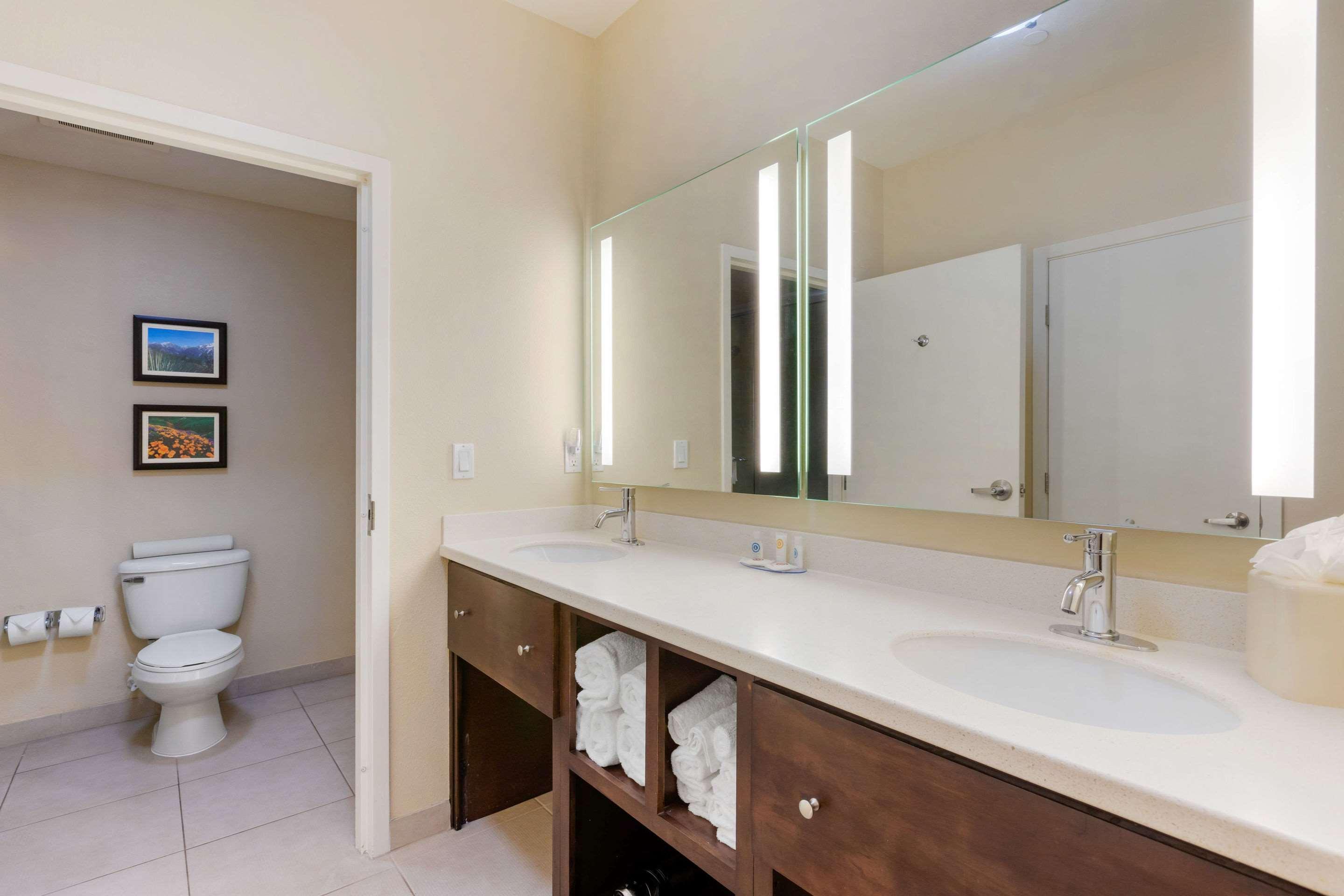 Comfort Inn & Suites Near Ontario Airport Εξωτερικό φωτογραφία